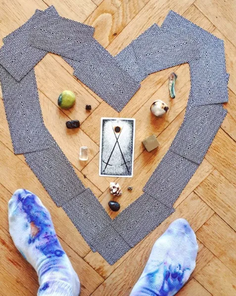 Karolina Eleonora – Emotion Code healer i Sverige som hjälper högsensitiva att läka sina trauman.